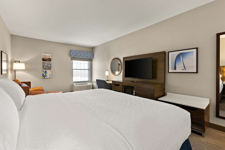 Hampton Inn & Suites by Hilton Petoskey