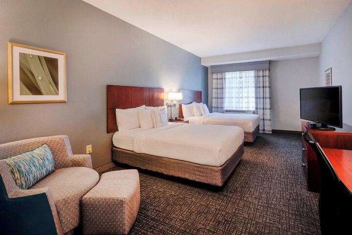 Room 21 of 50