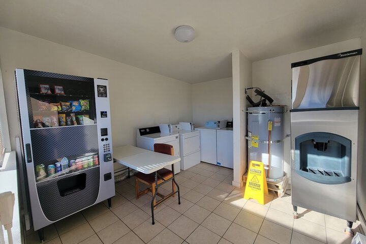 Room 17 of 19