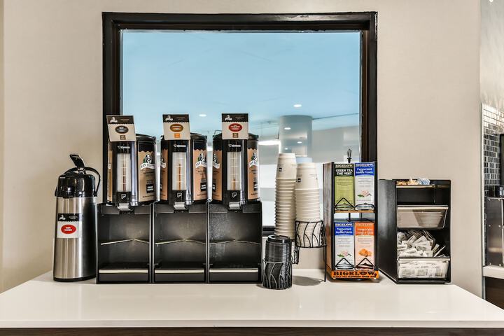 Best Western Plus Cambridge Hotel