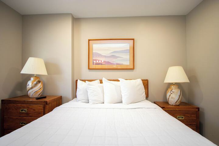 Sea Crest Resort