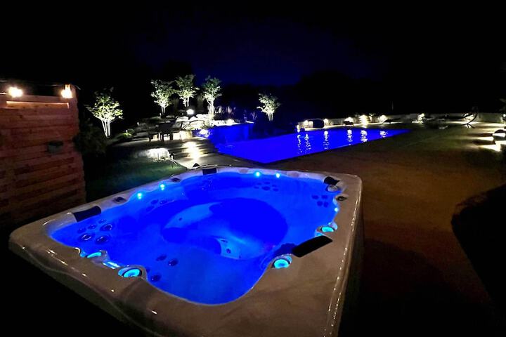 Charles Town Home w / Private Pool & Hot Tub
