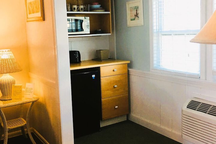 Room 130 of 230