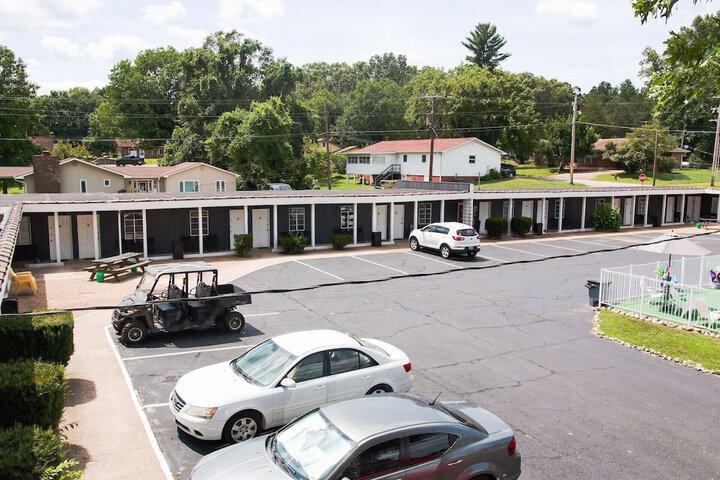 Hotel 2 of 13