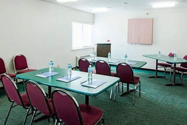 Motel 6 Maryland Heights MO