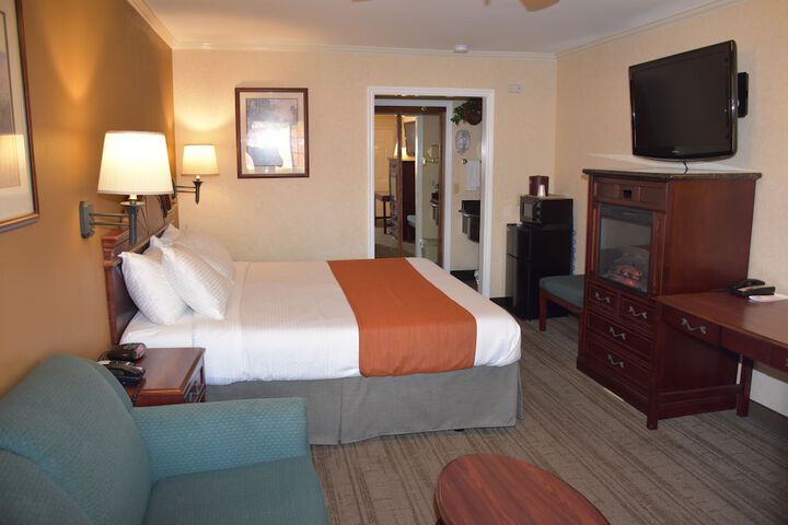 Room 18 of 37