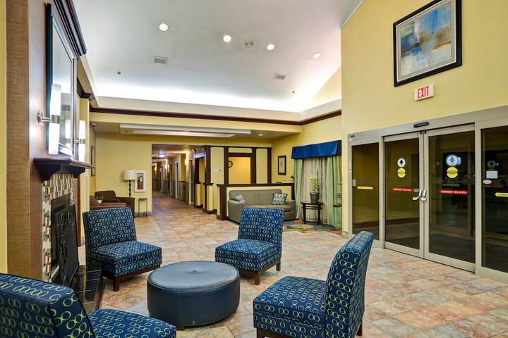 Hotel 3 of 32