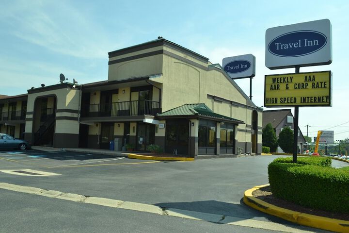 Hotel 3 of 28