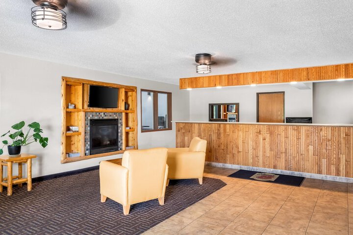 Super 8 by Wyndham Custer / Crazy Horse Area