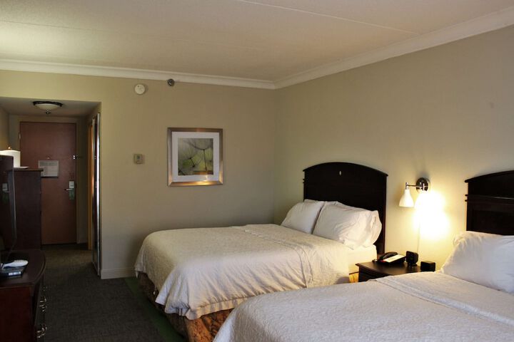 Room 25 of 35