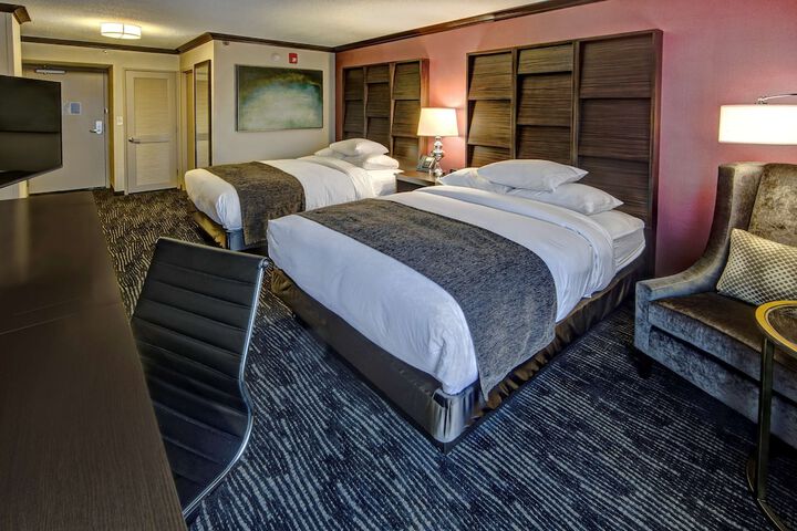 Room 9 of 40