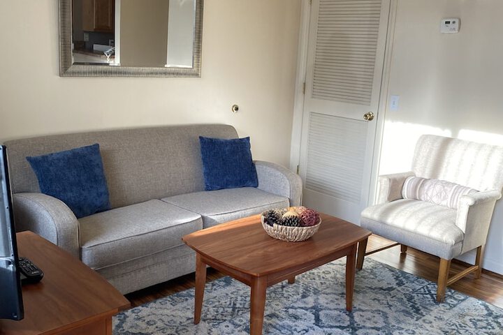 Room 28 of 70