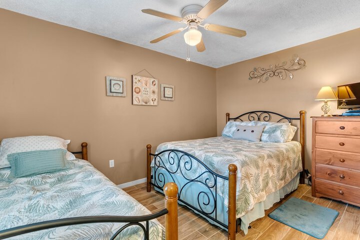 Room 18 of 51