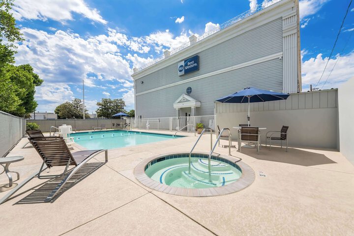 Best Western Executive Inn