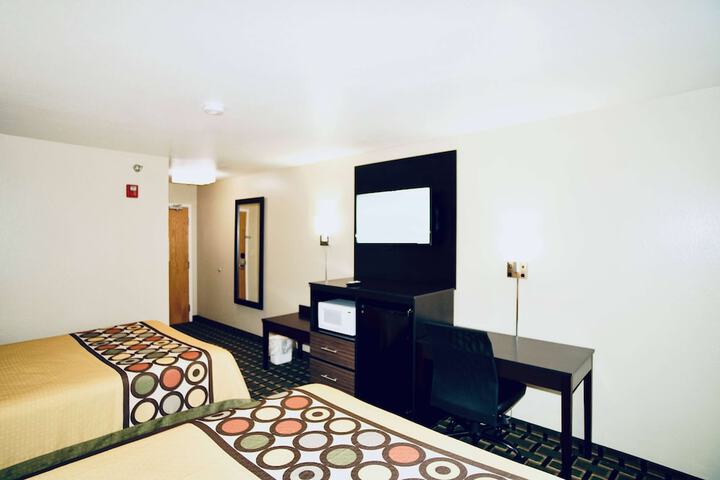 Room 12 of 29