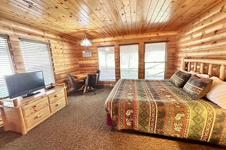 Room 34 of 59