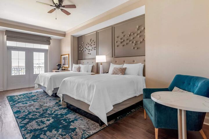 Lyric Hotel West End Trademark Collection by Wyndham