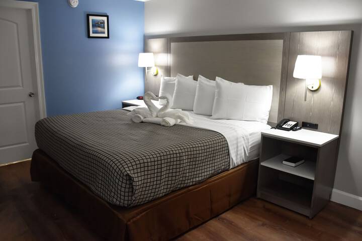 Room 13 of 31