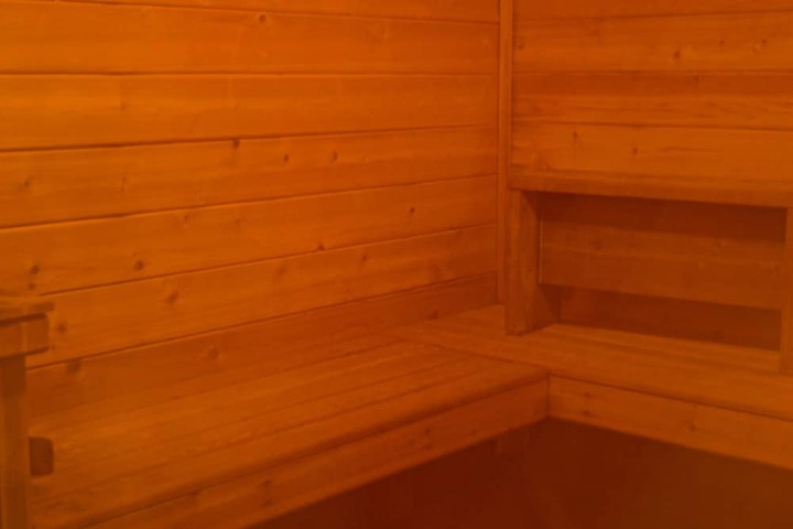 Room 13 of 26