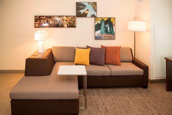 Room 20 of 59