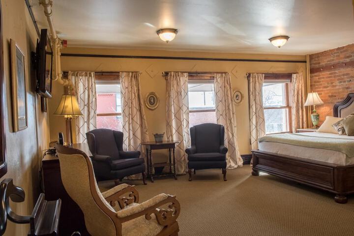 Room 15 of 56