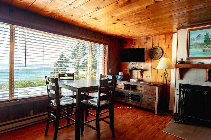 Terimore Bayfront Inn
