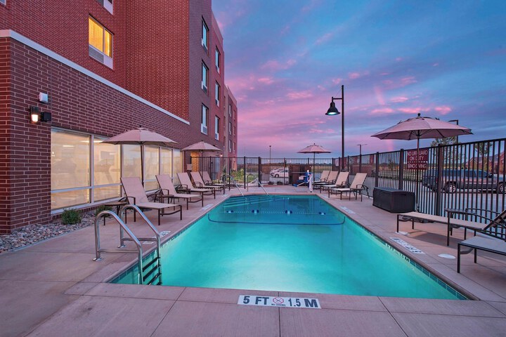 Pool 2 of 21