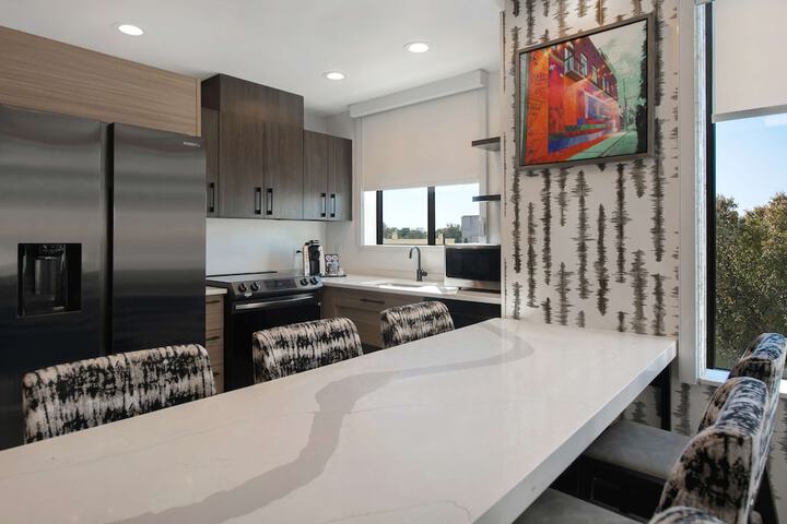 Home2 Suites by Hilton Anderson Downtown