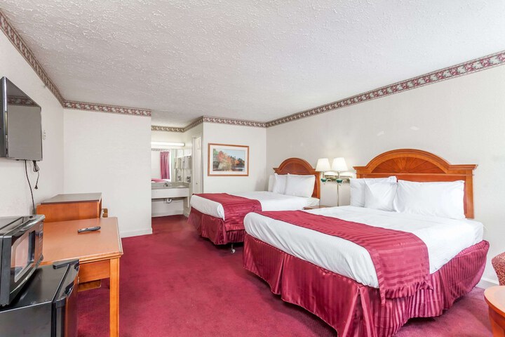 Room 15 of 20