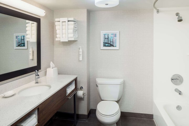 Room 15 of 20