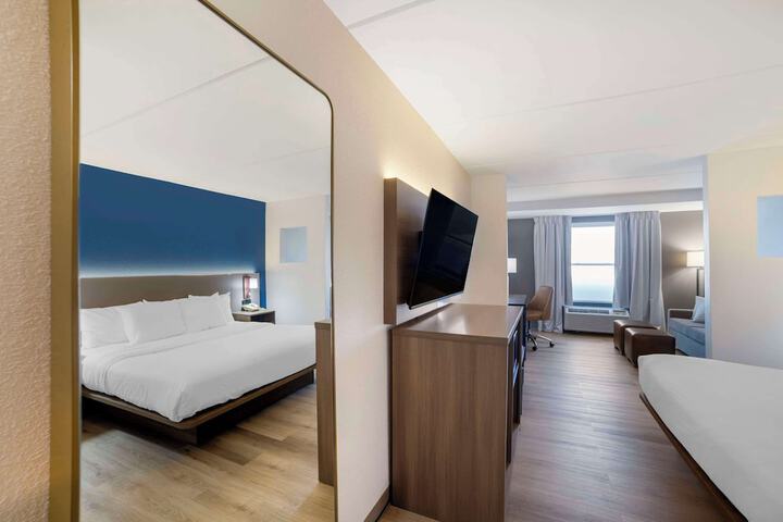 Room 14 of 31