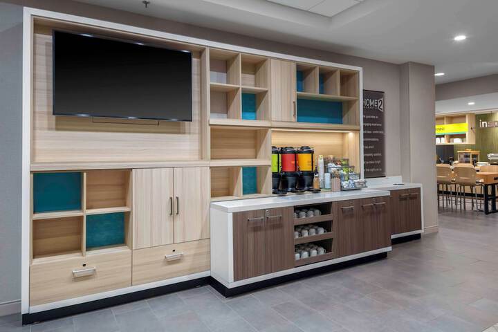 Breakfast/Coffee Service 20 of 23