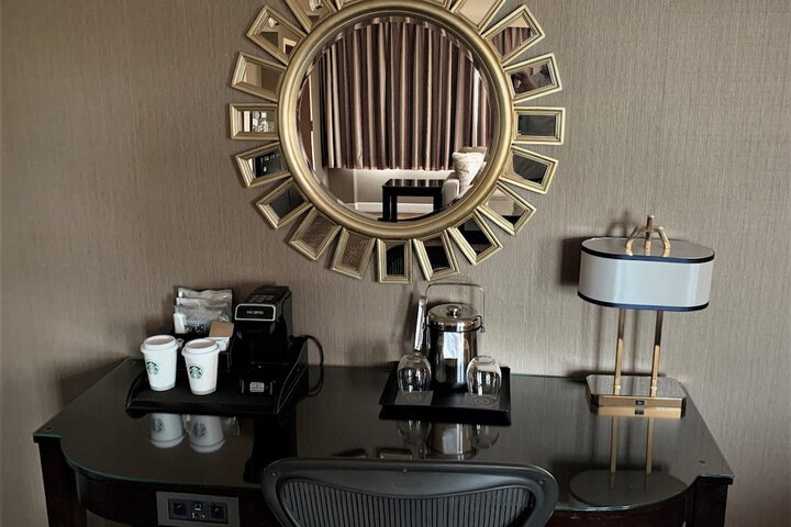 Sheraton Lisle Naperville Hotel
