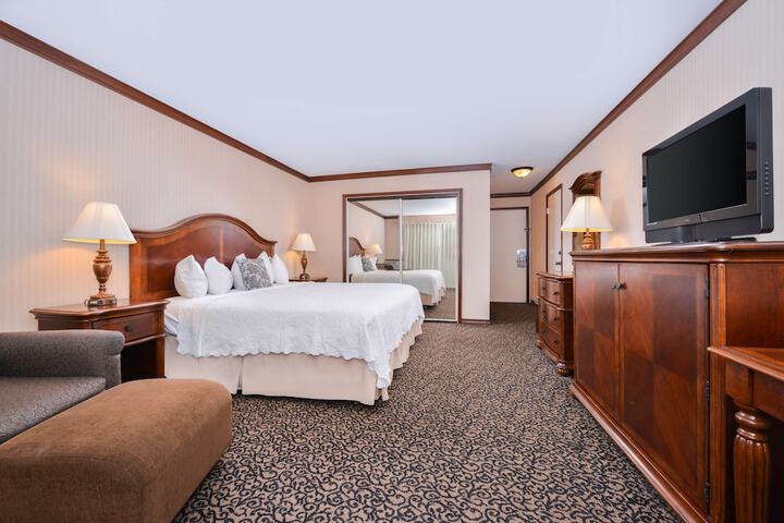 Best Western Edgewater Resort