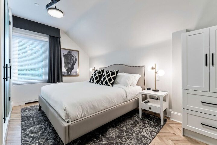 Room 18 of 63