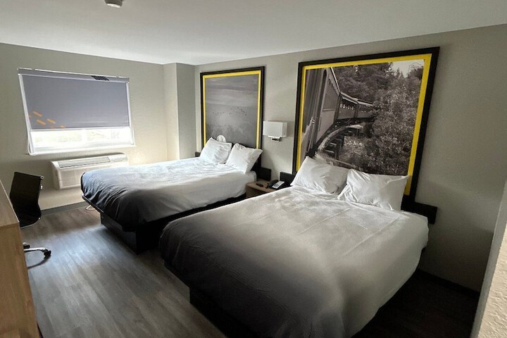 Room 31 of 39