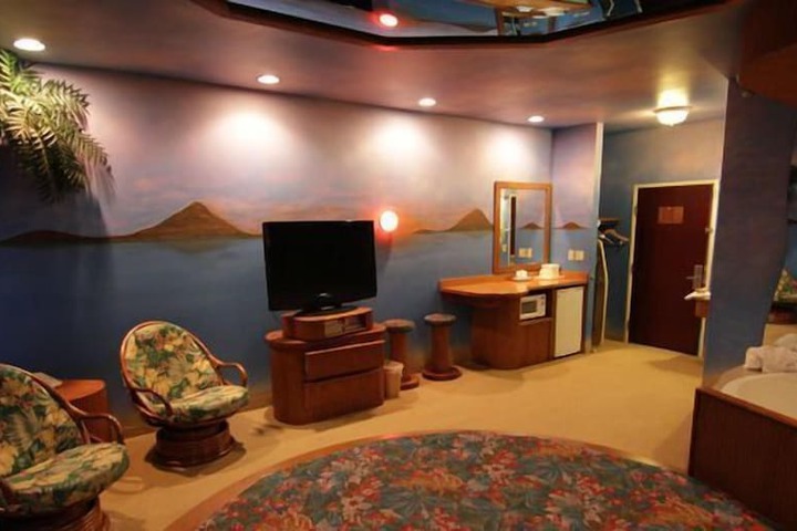 Room 29 of 39