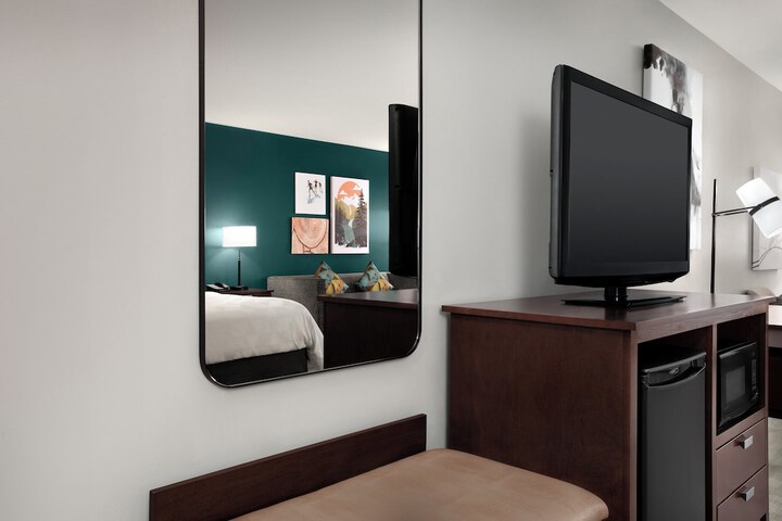 Room 31 of 54