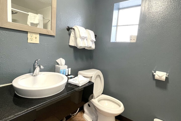 Room 73 of 155