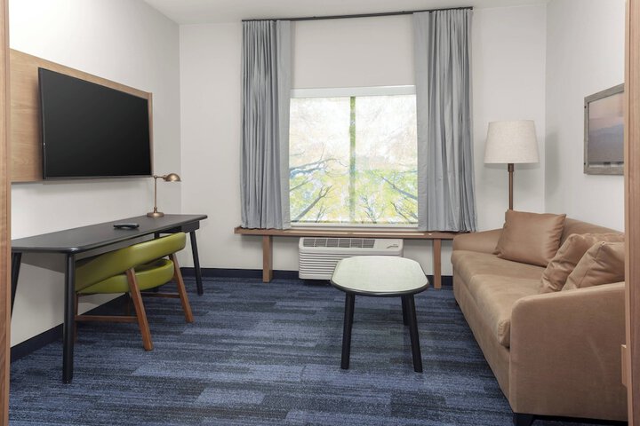 Fairfield Inn & Suites Fort Collins South
