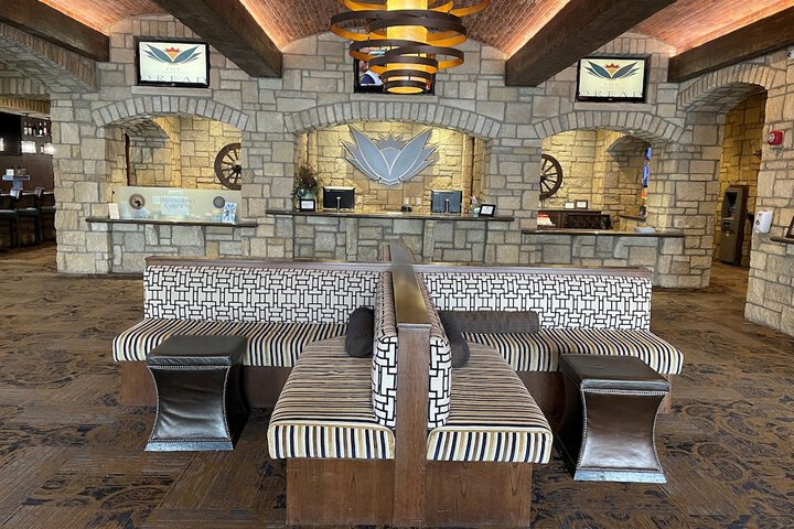 Hotel Interior 20 of 174