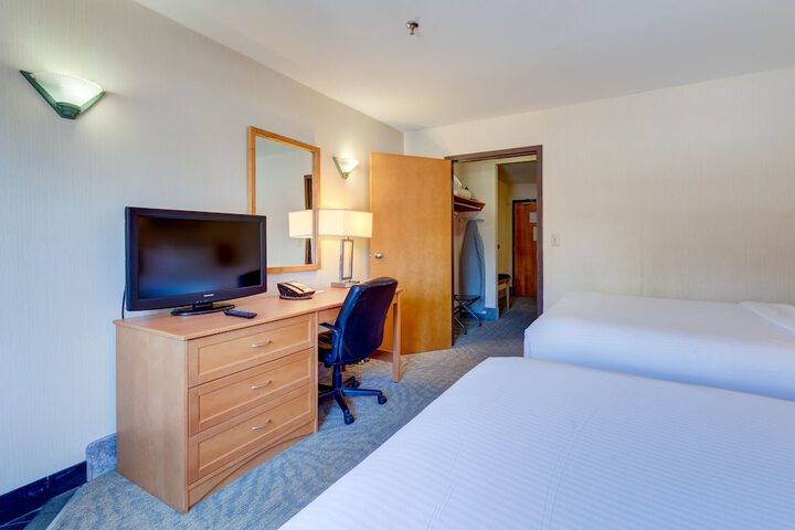 Room 38 of 59