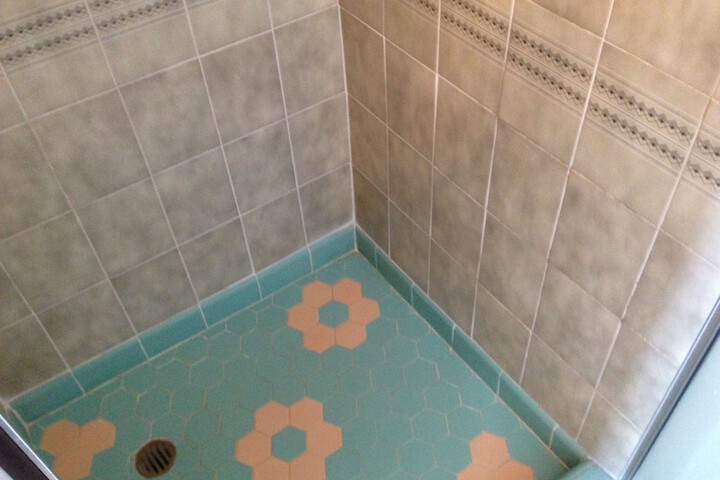 Room 18 of 43