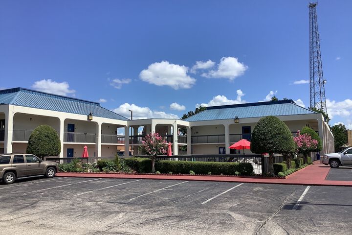 Hotel 3 of 44