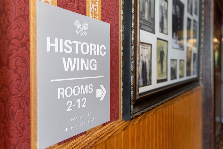 Room 25 of 53