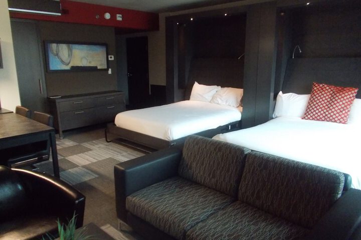 Grand Hotel Times Sherbrooke