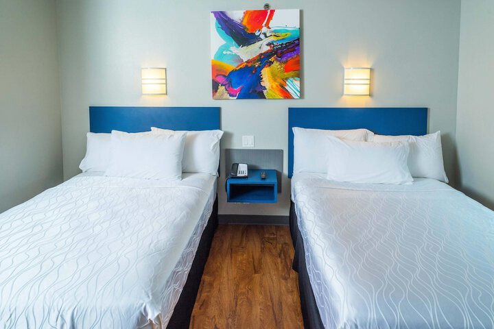 Studio Z an Ascend Collection Hotel