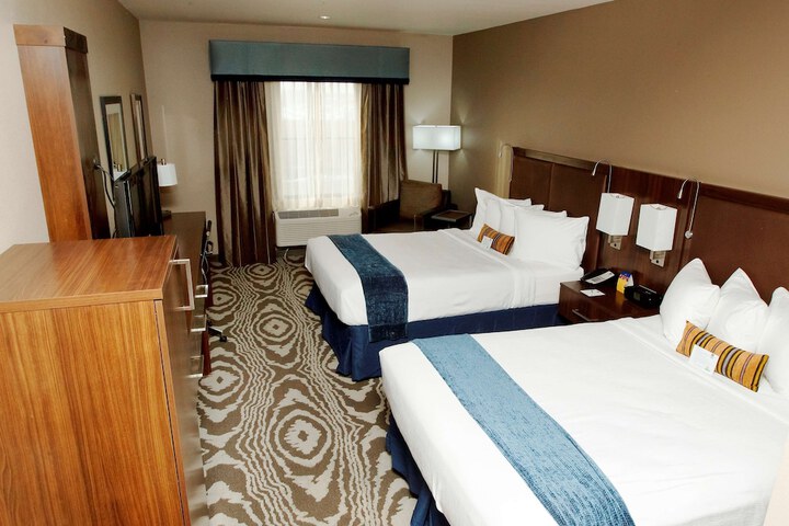 Room 16 of 37