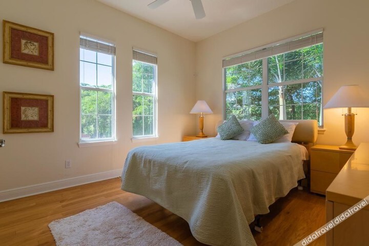 Harbor Landings Condo