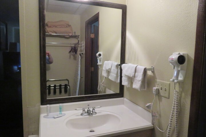 Americas Best Value Inn Story City